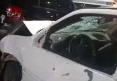 Homem joga carro contra grupo, mata mulher atropelada e deixa ao menos 10 feridos em Juiz de Fora