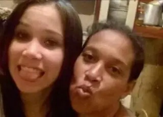 Homem mata ex-namorada e ex-sogra a facadas por não aceitar fim do relacionamento, ele fugiu com filha do casal de 2 anos