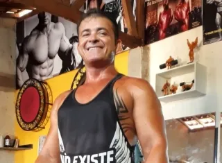 Homem morre após sofrer descarga elétrica na Praia do Farol, em Prado