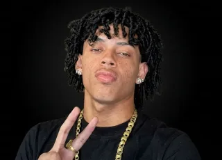 Homem morre após troca de tiros com a PETO no centro de Mucuri; armas e drogas foram apreendidas