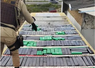 Homens são presos e quase duas toneladas de maconha são apreendidas na BA
