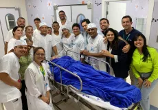 Hospital Estadual Costa das Baleias inicia operação tendo idosa de 99 anos como primeira paciente