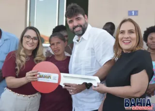Ibirapuã celebra entrega de 18 novas casas no bairro Toni Pinto