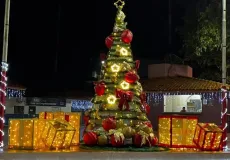 Ibirapuã celebra o espírito natalino com ornamentação especial na Praça Geraldo Chácara