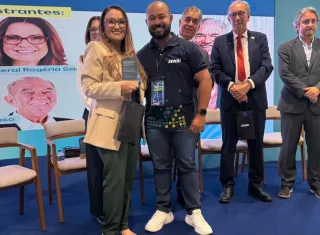 Ibirapuã é homenageada pelo SENAI Bahia durante a INDEX 2026 por destaque em educação e desenvolvimento social