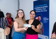 Ibirapuã entrega primeiras Carteiras de Identidade produzidas no município