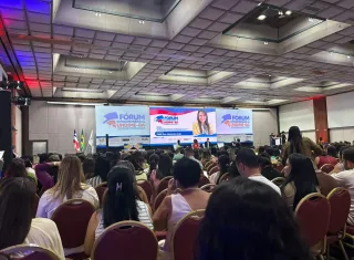 Ibirapuã marca presença no Fórum Extraordinário da Undime