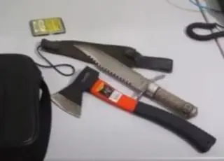 Idosa é assassinada com golpes de machado em igreja; suspeito foi preso em flagrante