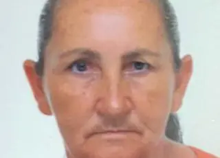 Idosa morre após tentar separar briga entre filhos e ser esfaqueada por um deles