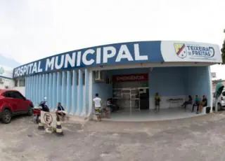 Idoso de 82 anos baleado durante tentativa de assalto é socorrido para o HMTF