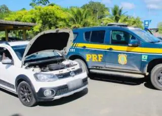 Idoso é flagrado pela PRF transitando na BR 101 com veículo roubado