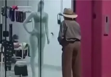 Idoso é flagrado se masturbando enquanto observava manequim em vitrine de loja em MG