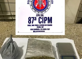 Indivíduo foge deixando droga para trás, no São Lourenço