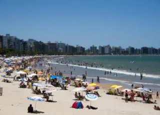 Inema cria app que indica qualidade da água das praias baianas