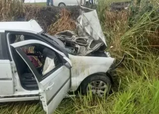 Irmãos do ES que morreram após batida de carros na BR-101, no Sul da BA, voltavam de velório do pai