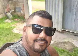 Irmãos são alvejados a tiros em Alcobaça, um morre.
