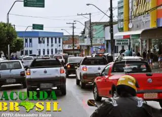 Itamaraju- Protesto contra o preço da gasolina causa tumulto em postos de combustíveis