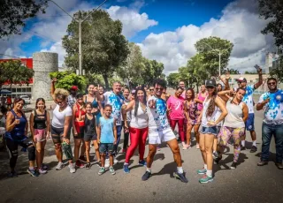 Janeiro Branco: aulão de dança movimenta e conscientiza teixeirenses