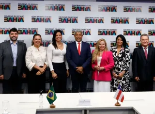 Jerônimo anuncia mudanças no secretariado e em órgãos do Estado em adequação à legislação eleitoral