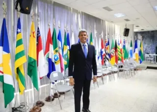 Jerônimo participa de reunião do Fórum de Governadores, em Brasília