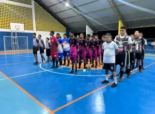Jogos Escolares da EJA promovem esporte e integração em Teixeira de Freitas