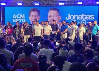 Jonatas Santos lança pré-candidatura a deputado federal com presença de ACM Neto em ato que movimenta Teixeira de Freitas