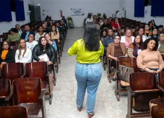 Jornada Pedagógica da EJA 2026 reúne educadores em Teixeira de Freitas e marca início do segundo semestre letivo