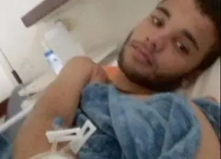 Jovem com câncer morre após fugir do hospital para comer hambúrguer