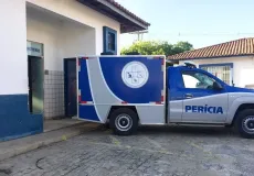 Jovem de 17 anos é executado a tiros dentro de casa em Teixeira de Freitas