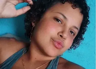 Jovem de 23 anos é encontrada decapitada e enterrada no quintal de casa em Pedro Canário; marido foi preso