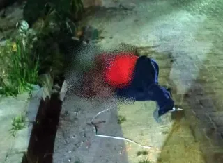 Jovem é executado a tiros após sair do trabalho em Teixeira de Freitas
