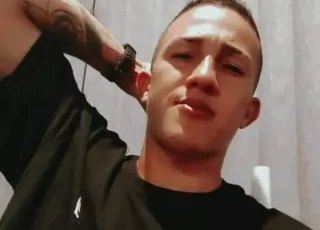 Jovem é morto a tiros em bar no bairro Cidade Alta, em Medeiros Neto