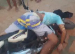 Jovem é morto a tiros em cima de moto em Nova Lídice