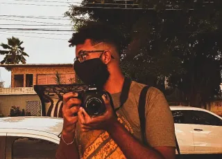 Jovem ilheense busca apoio para realizar seu sonho de produzir um documentário sobre o negro no pentecostalismo brasileiro.