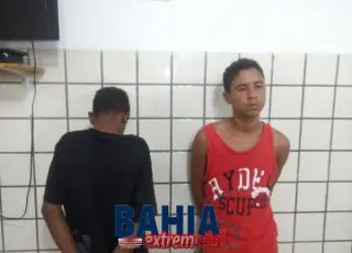 Jovens são detidos com drogas pela Rondesp Sul