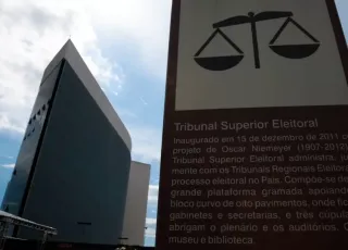 Justiça Eleitoral recebe 10,8 mil denúncias de propaganda irregular