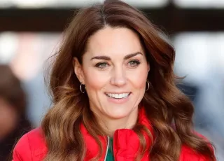 Kate Middleton revela que está com câncer  