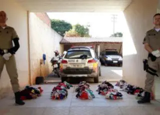 Ladrão de calcinhas ataca varais em MG e é preso com mais de mil peças; ele usava um dos modelos