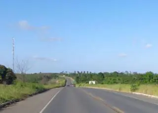 Ladrões de cargas morrem em ação da PM na BR-101