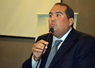 Líder da oposição critica queda nos investimentos em Educação durante a pandemia