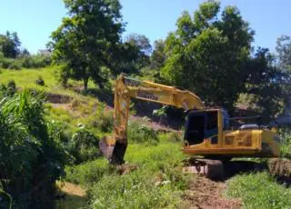 Limpeza de córregos promovida pela Defesa Civil tem início no Charqueada