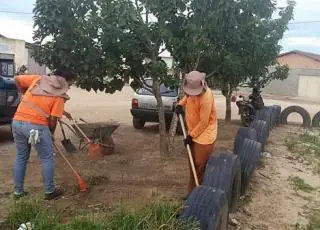 Limpeza Pública não para e avança por toda a cidade