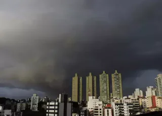 Litoral da Bahia ainda pode ter chuva forte