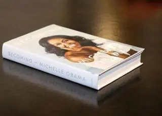 Livro de Michelle Obama é o mais vendido há 47 dias