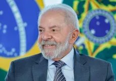 Lula e Alckmin discutem plano para minimizar impactos de tarifas dos EUA sobre exportações brasileiras
