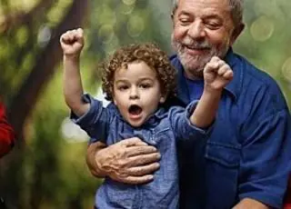 Lula pede à Justiça para ir ao enterro de neto de 7 anos que morreu de meningite