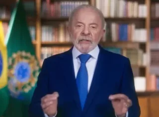 Lula responde Trump em rede nacional e defende soberania do Brasil