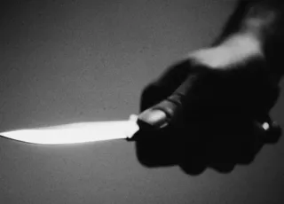 Mãe é presa após esfaquear filho de 8 anos em Salvador; criança está internada em estado grave