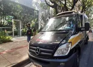 Mãe pode ter matado o filho de 6 anos a facadas e tesouradas em BH