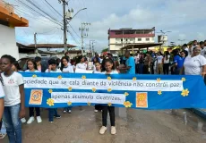 Maio Laranja: Nova Viçosa realiza caminhada contra a exploração sexual de crianças e adolescentes
